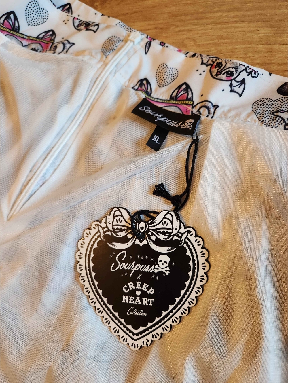 Sourpuss Clothing Creep Heart Cat Swing Skirt - Picture 7 of 9